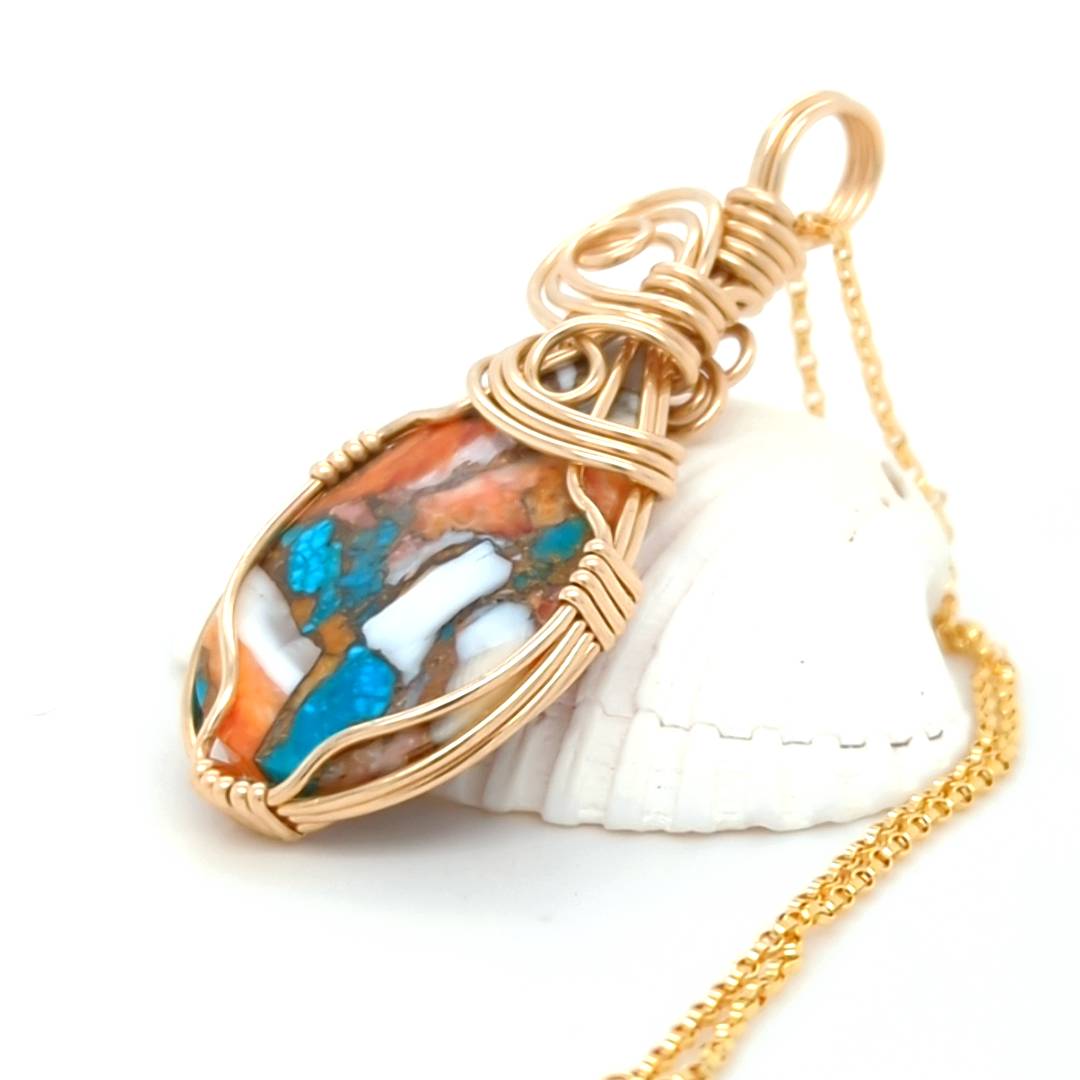 Turquoise Spiny Oyster Pendant