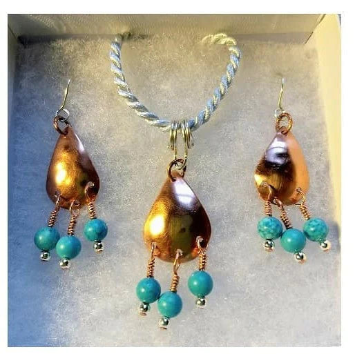 big earrings, pendant set, green earrings, designer necklace, gold jewellery set